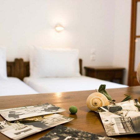 Naftilos Skiathos Luaran gambar