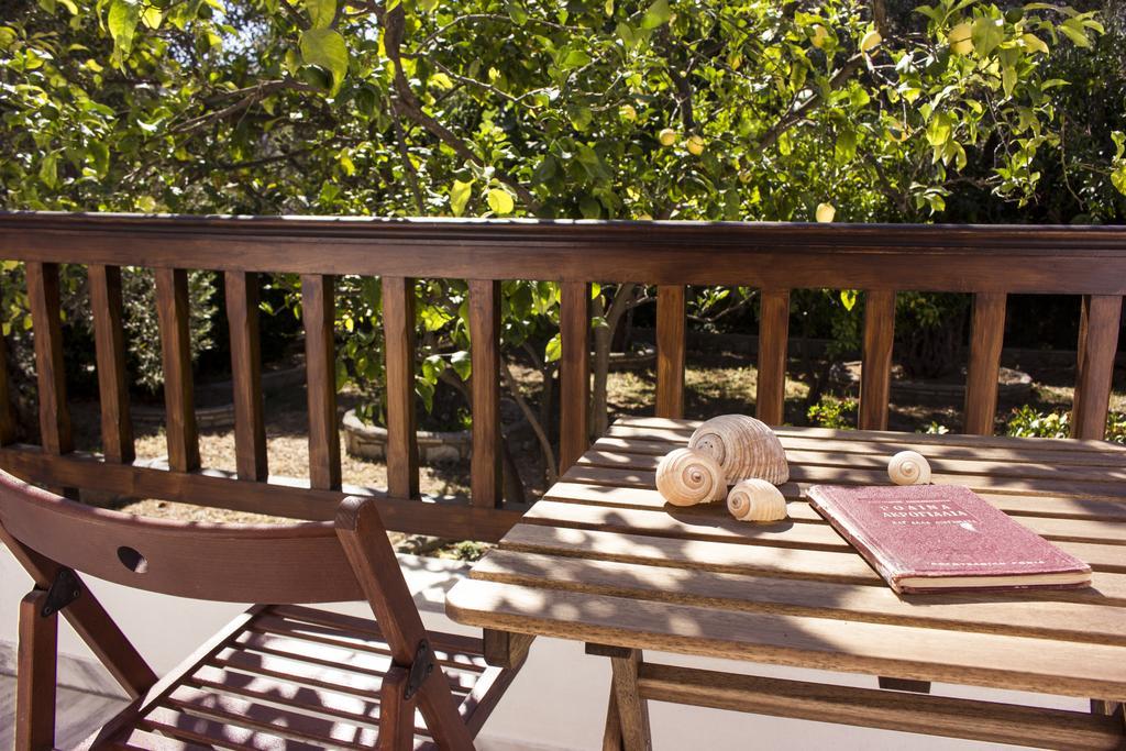 Naftilos Skiathos Luaran gambar